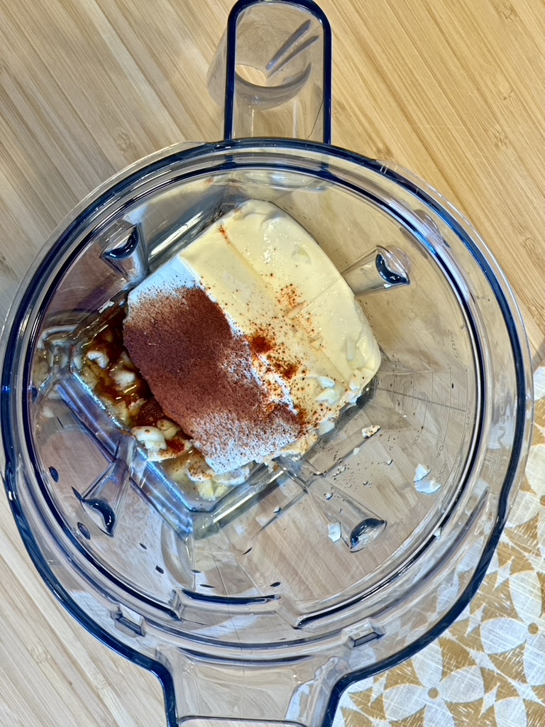 chipotle sour cream in blender